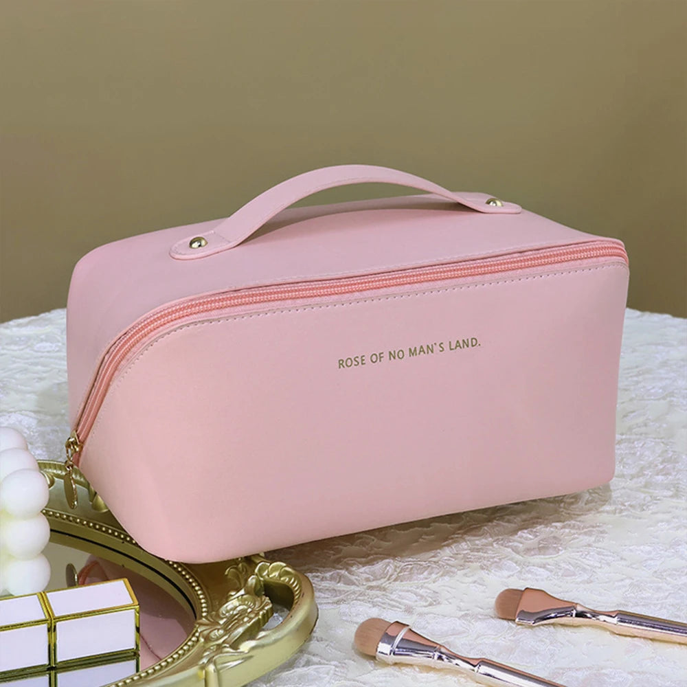Trousse de maquillage compacte élégante